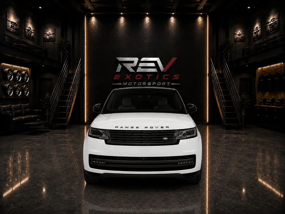 2025 Land Rover Range Rover P400 SE