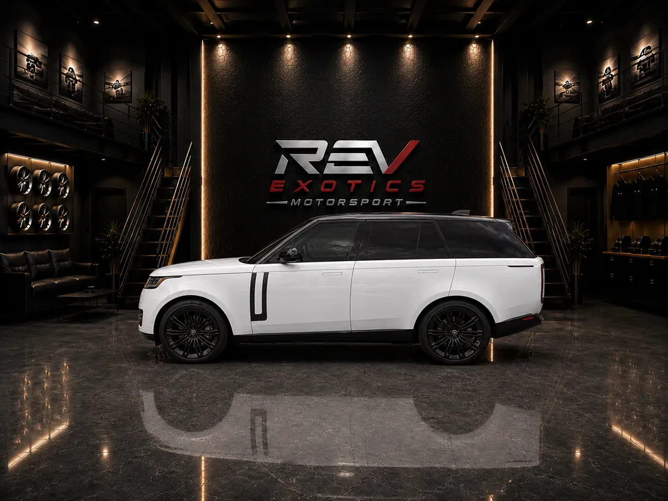 2025 Land Rover Range Rover P400 SE — frame 5